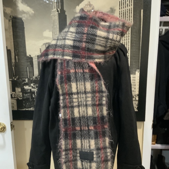 Prada Unisex Cashmere Scarf  100% Authentic Vintage 70x9.5 in - Picture 3 of 6